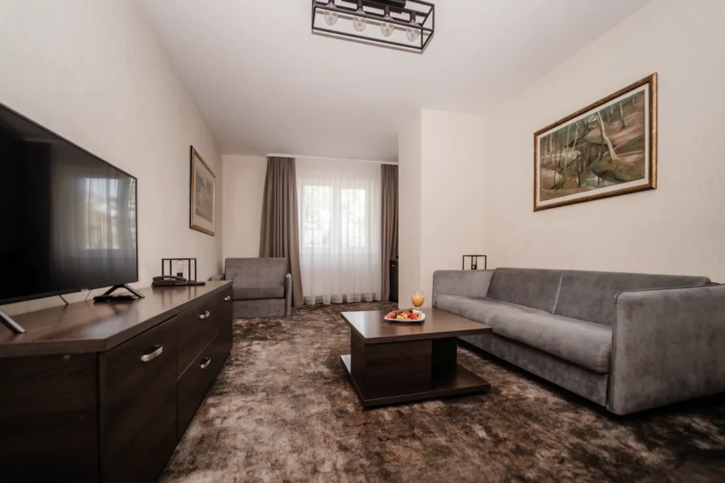 apartamnet hoterl jantar