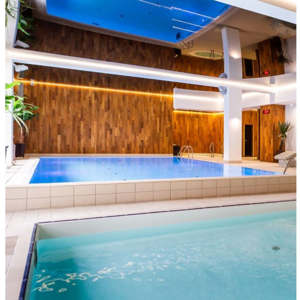 ustka hotel z basenem
