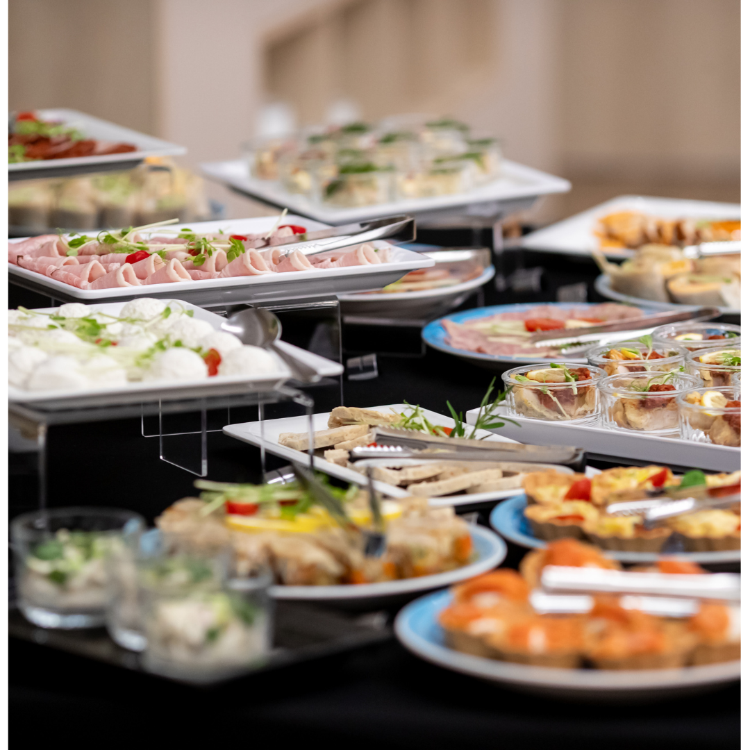 bufet Hotel Jantar obiadokolacja nad morzem