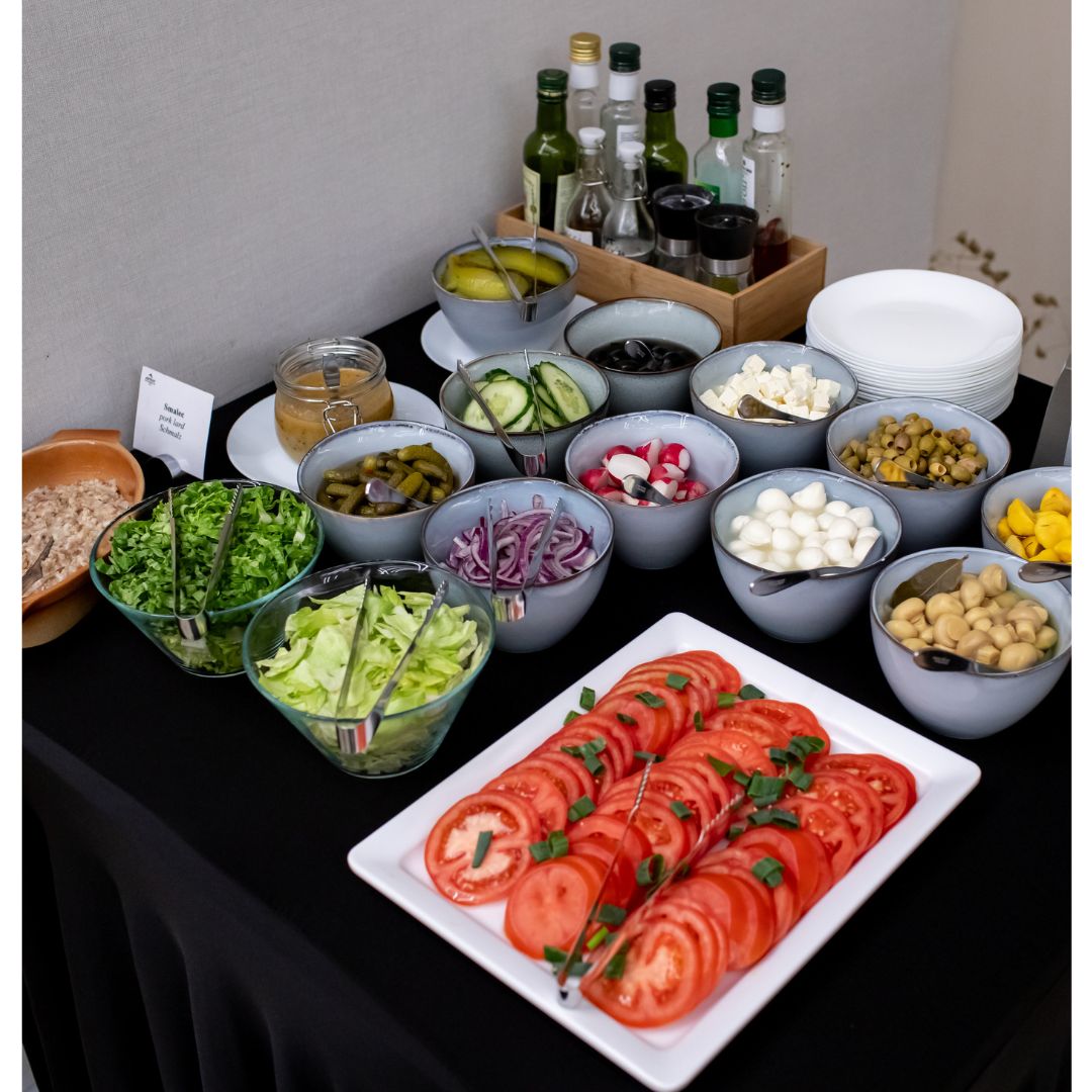 Bufet Hotel Jantar śniadanie obiadokolacja nad morzem