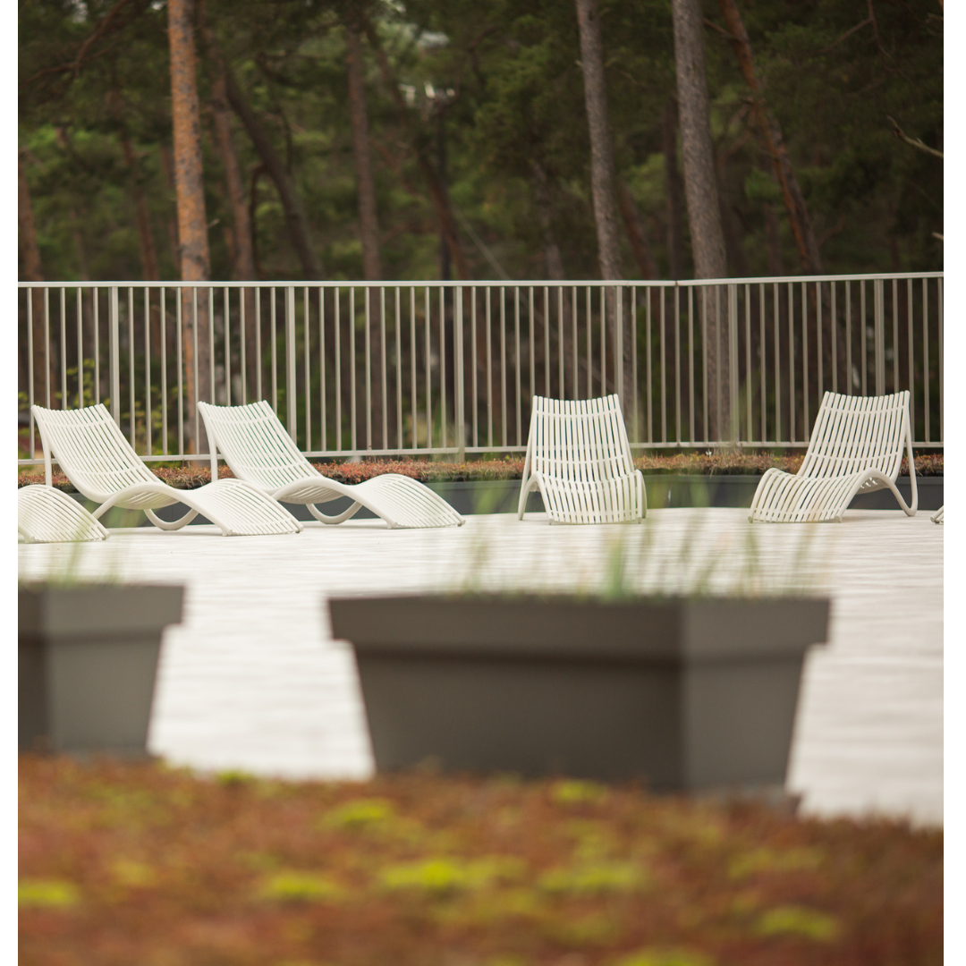 taras Hotel Jantar strefa relaksu