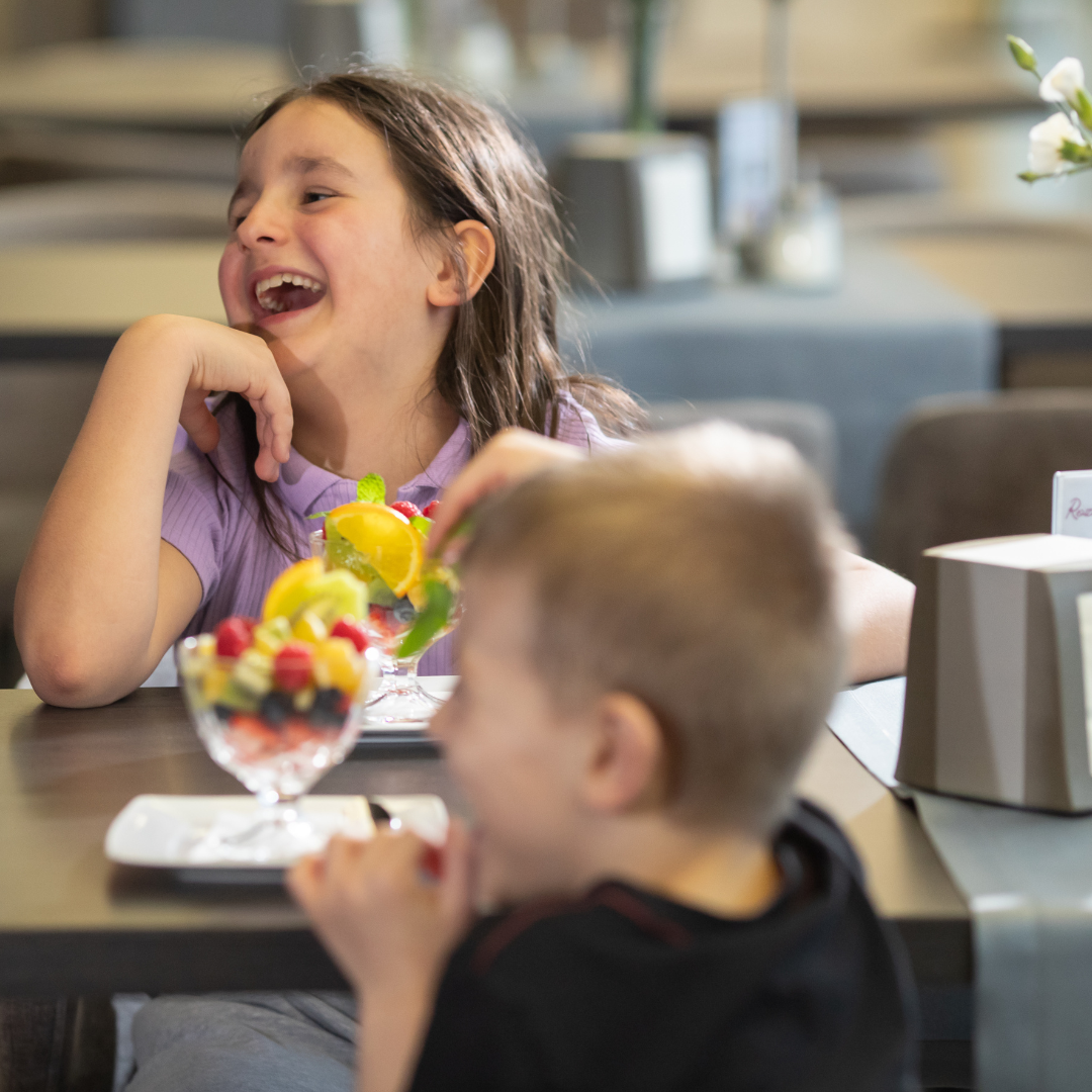 kids menu Hotel Jantar Ustka dla dzieci bawialnia